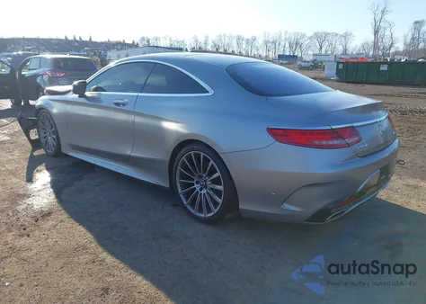 2016 Mercedes-Benz S 550 4Matic z USA, uszkodzony, nr VIN WDDXJ8FB4GA017364